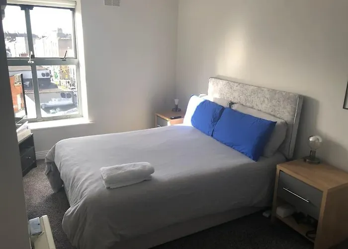 Apartment In Center.